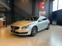 VOLVO S60 2.0 16V 4P T4 KINETIC AUTOM�TICO