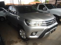 TOYOTA Hilux Caminhonete 2.8 16V SRV 4X4 DIESEL CABINE DUPLA AUTOMTICO