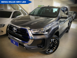 TOYOTA Hilux Caminhonete 2.8 16V SRV 4X4 DIESEL CABINE DUPLA AUTOMTICO