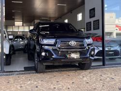 TOYOTA Hilux Caminhonete 2.8 16V SRV 4X4 DIESEL CABINE DUPLA AUTOMTICO