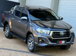 TOYOTA Hilux Caminhonete 2.8 16V SRV 4X4 DIESEL CABINE DUPLA AUTOMTICO