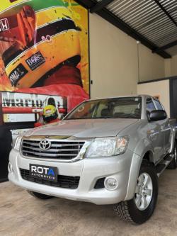 TOYOTA Hilux Caminhonete 2.7 16V 4P SR FLEX CABINE DUPLA