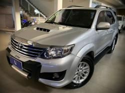 TOYOTA Hilux SW4 3.0 16V 4P SRV 4X4 7 LUGARES TURBO DIESEL AUTOMTICO