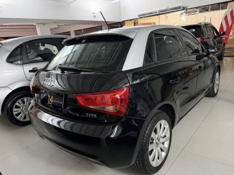 AUDI A1 1.4 16V 4P TFSI SPORTBACK ATRACTION S-TRONIC AUTOM�TICO, Foto 4