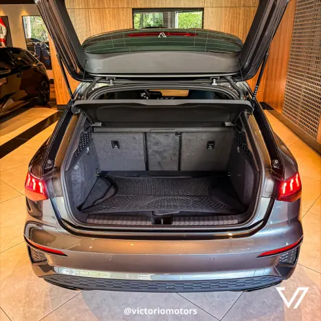 AUDI A3 2.0 16V 4P 40 TFSI MHEV H�BRIDO S-LINE TIPTRONIC AUTOM�TICO, Foto 18