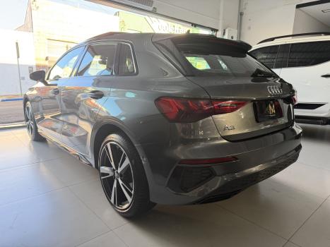 AUDI A3 2.0 16V 4P 40 TFSI SPORTBACK PERFORMANCE BLACK S-TRONIC AUTOM�TICO, Foto 3