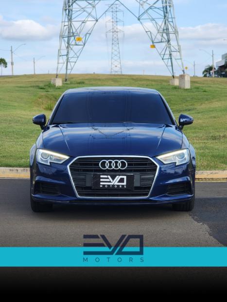 AUDI A3 Sedan 1.4 16V 4P TFSI ATTRACTION AUTOM�TICO, Foto 2