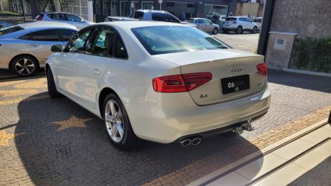 AUDI A4 1.8 4P TFSI AMABIENTE MULTITRONIC AUTOM�TICO, Foto 4