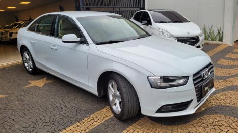 AUDI A4 1.8 4P TFSI ATTRACTION MULTITRONIC AUTOMÁTICO, Foto 2