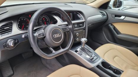 AUDI A4 1.8 4P TFSI ATTRACTION MULTITRONIC AUTOMÁTICO, Foto 5