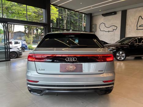 AUDI Q8 3.0 V6 24V 4P TFSI PERFORMANCE BLACK QUATTRO AUTOMÁTICO TIPTRONIC, Foto 6