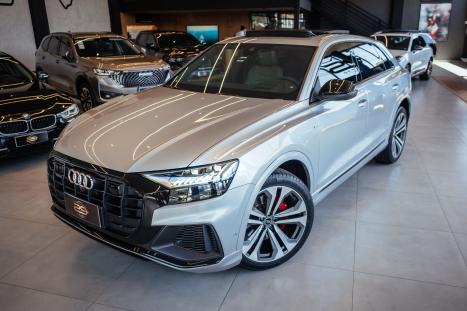 AUDI Q8 3.0 V6 24V 4P TFSI PERFORMANCE BLACK QUATTRO AUTOMÁTICO TIPTRONIC, Foto 2