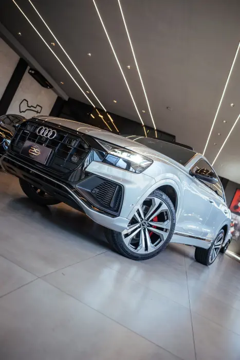 AUDI Q8 3.0 V6 24V 4P TFSI PERFORMANCE BLACK QUATTRO AUTOMÁTICO TIPTRONIC, Foto 7