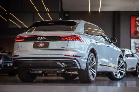 AUDI Q8 3.0 V6 24V 4P TFSI PERFORMANCE BLACK QUATTRO AUTOMÁTICO TIPTRONIC, Foto 14