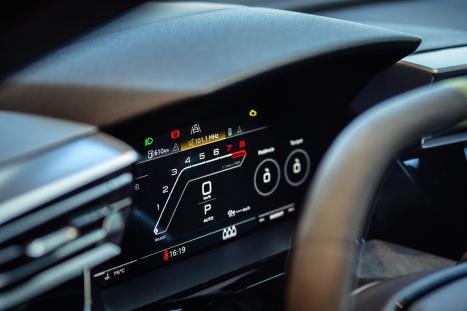 AUDI RS3 2.5 20V 4P TFSI SPORTBACK QUATTRO S-TRONIC AUTOM�TICO, Foto 14