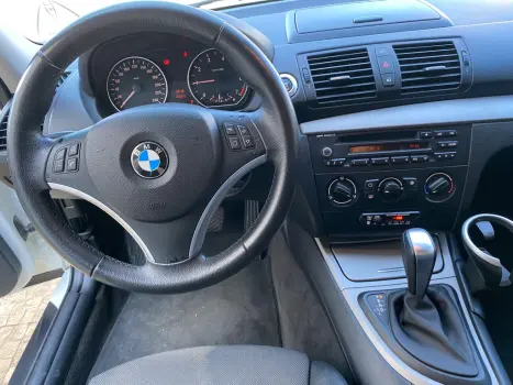 BMW 118i 2.0 16V 4P UE71 AUTOM�TICO, Foto 11