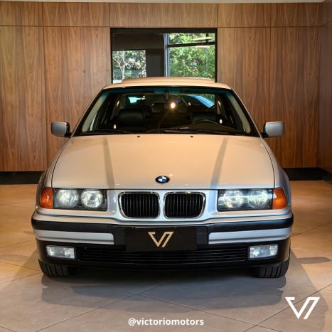 BMW 318I 1.8 16V 4P AUTOMÁTICO, Foto 8