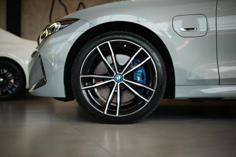 BMW 330E 2.0 16V 4P M SPORT H�BRIDO TURBO AUTOM�TICO, Foto 3