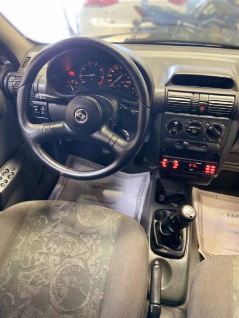 CHEVROLET Corsa Sedan 1.6 GLS 4P, Foto 6