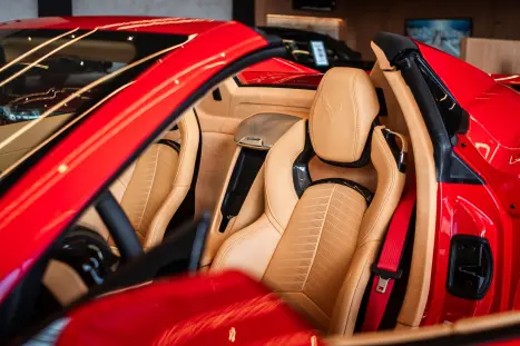 CHEVROLET Corvette Convers�vel 6.2 V8 LT3 STINGRAY C8.R SPECIAL EDITION AUTOM�TICO, Foto 10