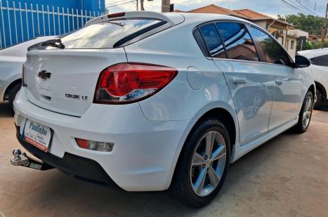 CHEVROLET Cruze Hatch 1.8 16V 4P LT SPORT6 FLEX, Foto 5
