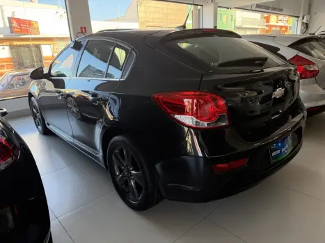 CHEVROLET Cruze Hatch 1.8 16V 4P LTZ SPORT6 FLEX AUTOM�TICO, Foto 3