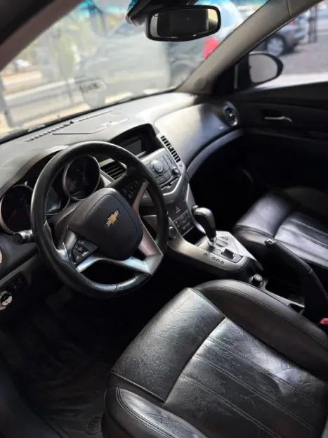 CHEVROLET Cruze Sedan 1.8 16V 4P LT ECOTEC FLEX AUTOMTICO, Foto 8