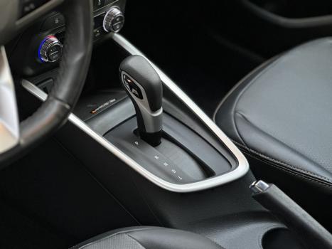 CHEVROLET Onix Hatch 1.0 12V 4P FLEX PREMIER 2 TURBO AUTOM�TICO, Foto 5