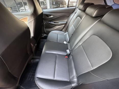 CHEVROLET Onix Hatch 1.0 12V 4P FLEX PREMIER 2 TURBO AUTOM�TICO, Foto 8