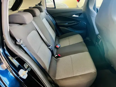 CHEVROLET Onix Hatch 1.0 12V 4P FLEX PLUS TURBO AUTOMÁTICO, Foto 9 CHEVROLET Onix Hatch 1.0 12V 4P FLEX PLUS TURBO AUTOMÁTICO, Foto 9