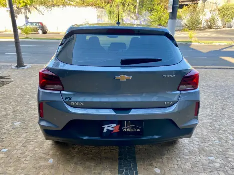 CHEVROLET Onix Hatch 1.0 12V 4P FLEX LTZ TURBO, Foto 7 CHEVROLET Onix Hatch 1.0 12V 4P FLEX LTZ TURBO, Foto 7