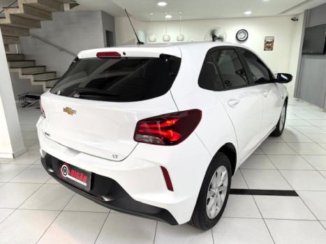 CHEVROLET Onix Hatch 1.0 12V 4P FLEX LT, Foto 4 CHEVROLET Onix Hatch 1.0 12V 4P FLEX LT, Foto 4