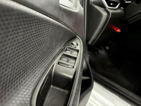 CHEVROLET Onix Hatch 1.0 12V 4P FLEX LT, Foto 12 CHEVROLET Onix Hatch 1.0 12V 4P FLEX LT, Foto 12