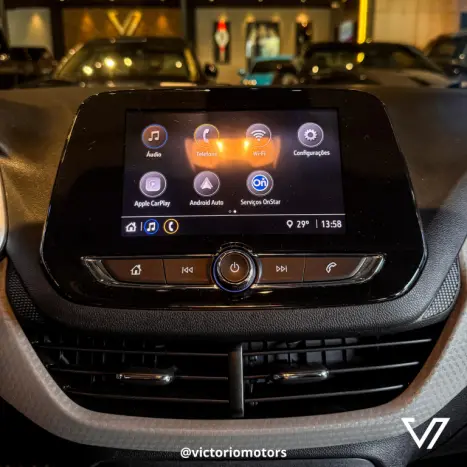 CHEVROLET Onix Hatch 1.0 12V 4P FLEX PREMIER TURBO AUTOMÁTICO, Foto 17 CHEVROLET Onix Hatch 1.0 12V 4P FLEX PREMIER TURBO AUTOMÁTICO, Foto 17