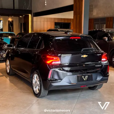 CHEVROLET Onix Hatch 1.0 12V 4P FLEX PREMIER TURBO AUTOMÁTICO, Foto 20 CHEVROLET Onix Hatch 1.0 12V 4P FLEX PREMIER TURBO AUTOMÁTICO, Foto 20