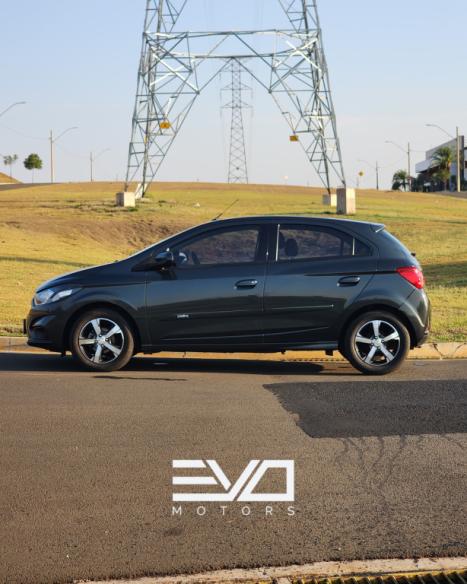 CHEVROLET Onix Hatch 1.4 4P FLEX LTZ AUTOMÁTICO, Foto 8 CHEVROLET Onix Hatch 1.4 4P FLEX LTZ AUTOMÁTICO, Foto 8