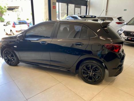 CHEVROLET Onix Hatch 1.0 12V 4P FLEX RS TURBO AUTOMTICO, Foto 3