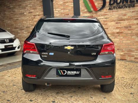 CHEVROLET Onix Hatch 1.4 4P FLEX LTZ AUTOM�TICO, Foto 10