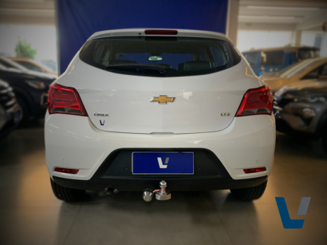 CHEVROLET Onix Hatch 1.4 4P FLEX LTZ AUTOM�TICO, Foto 5