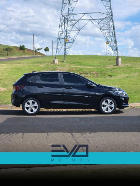 CHEVROLET Onix Hatch 1.0 12V 4P FLEX TURBO AUTOM�TICO, Foto 4