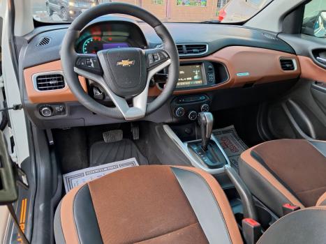 CHEVROLET Onix Hatch , Foto 8