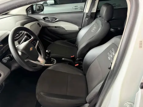 CHEVROLET Onix Hatch 1.0 4P FLEX LT, Foto 6