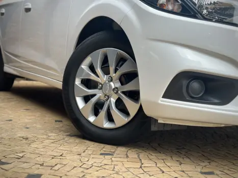 CHEVROLET Onix Hatch 1.4 4P FLEX LT, Foto 3