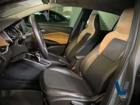 CHEVROLET Onix Hatch 1.0 12V 4P FLEX PREMIER 2 TURBO AUTOM�TICO, Foto 10