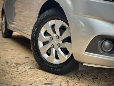 CHEVROLET Onix Hatch 1.0 4P FLEX LT, Foto 3