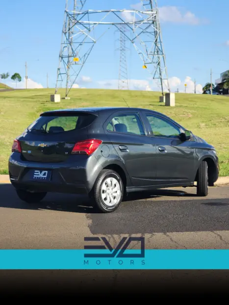 CHEVROLET Onix Hatch 1.0 4P FLEX LT, Foto 5
