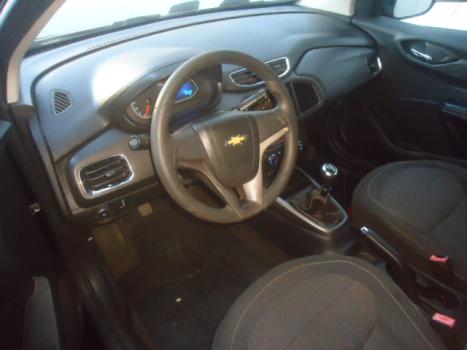 CHEVROLET Onix Hatch 1.4 4P FLEX LTZ, Foto 2