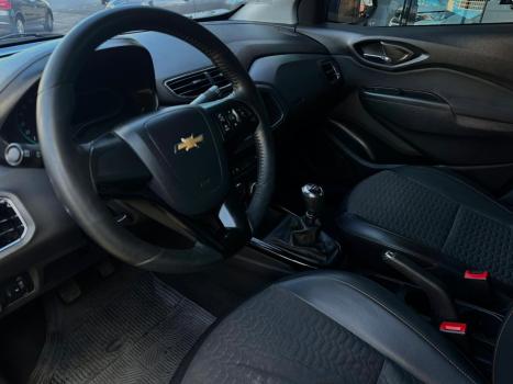 CHEVROLET Onix Hatch 1.4 4P FLEX LTZ, Foto 6