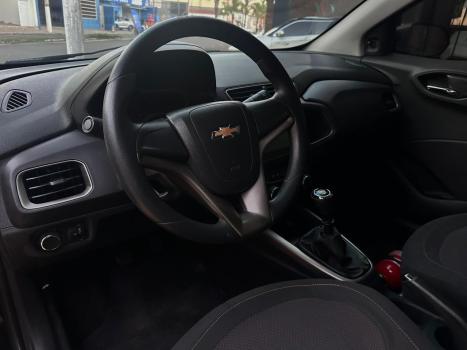 CHEVROLET Onix Hatch 1.4 4P FLEX LT, Foto 6