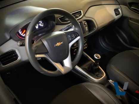 CHEVROLET Onix Hatch 1.4 4P FLEX LT, Foto 9